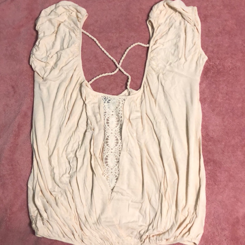 Venus creme colored top